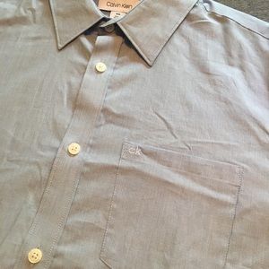 NWT Calvin Klein light blue button up shirt